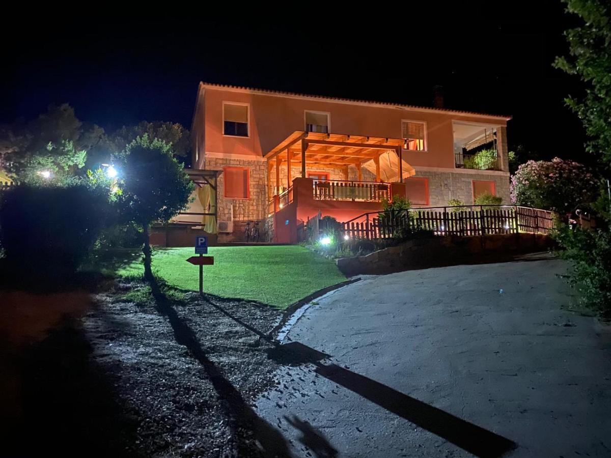לה מדלנה B&B Il Corallo מראה חיצוני תמונה