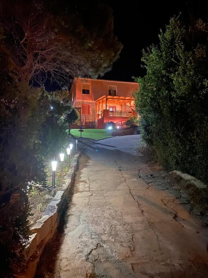 לה מדלנה B&B Il Corallo מראה חיצוני תמונה