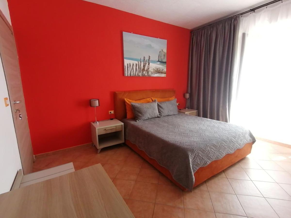 לה מדלנה B&B Il Corallo מראה חיצוני תמונה